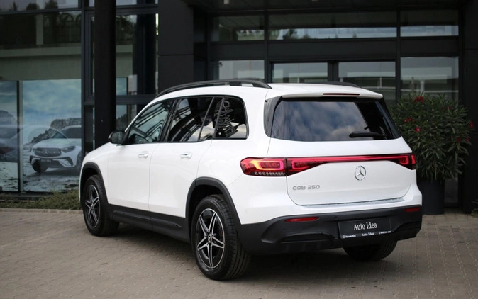 Mercedes-Benz EQB cena 252022 przebieg: 5, rok produkcji 2023 z Ćmielów małe 232